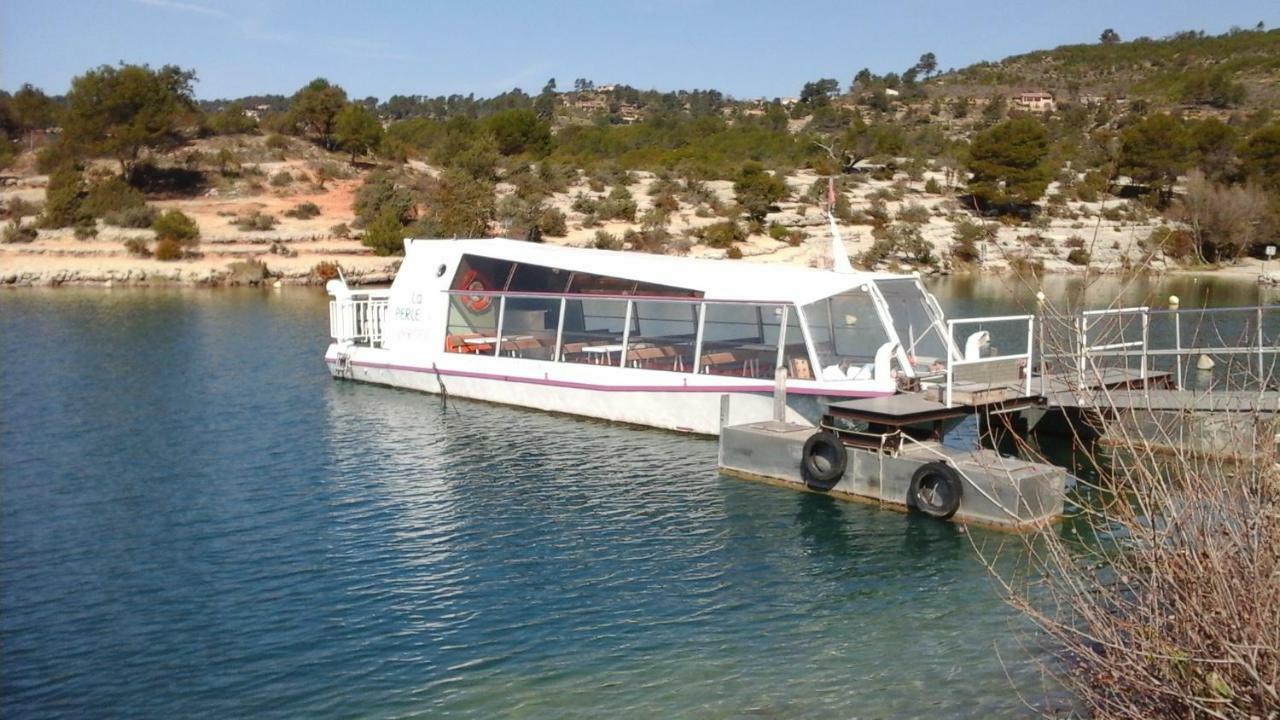 Domisiladore Esparron-de-Verdon Buitenkant foto